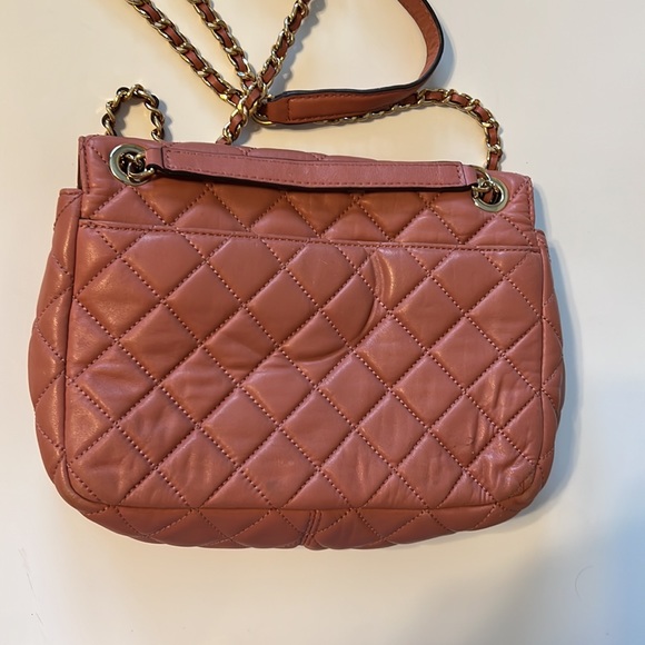Michael Kors Sloan Quilted Mauve Bag - Picture 6 of 15